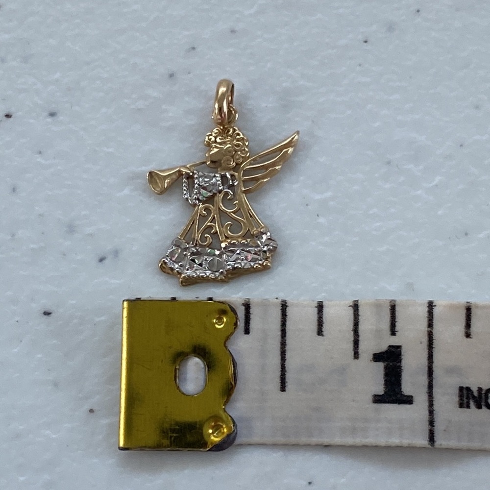 10k Solid Yellow & White Gold Angel Playing the Trumpet Pendant - Picture 8 of 9